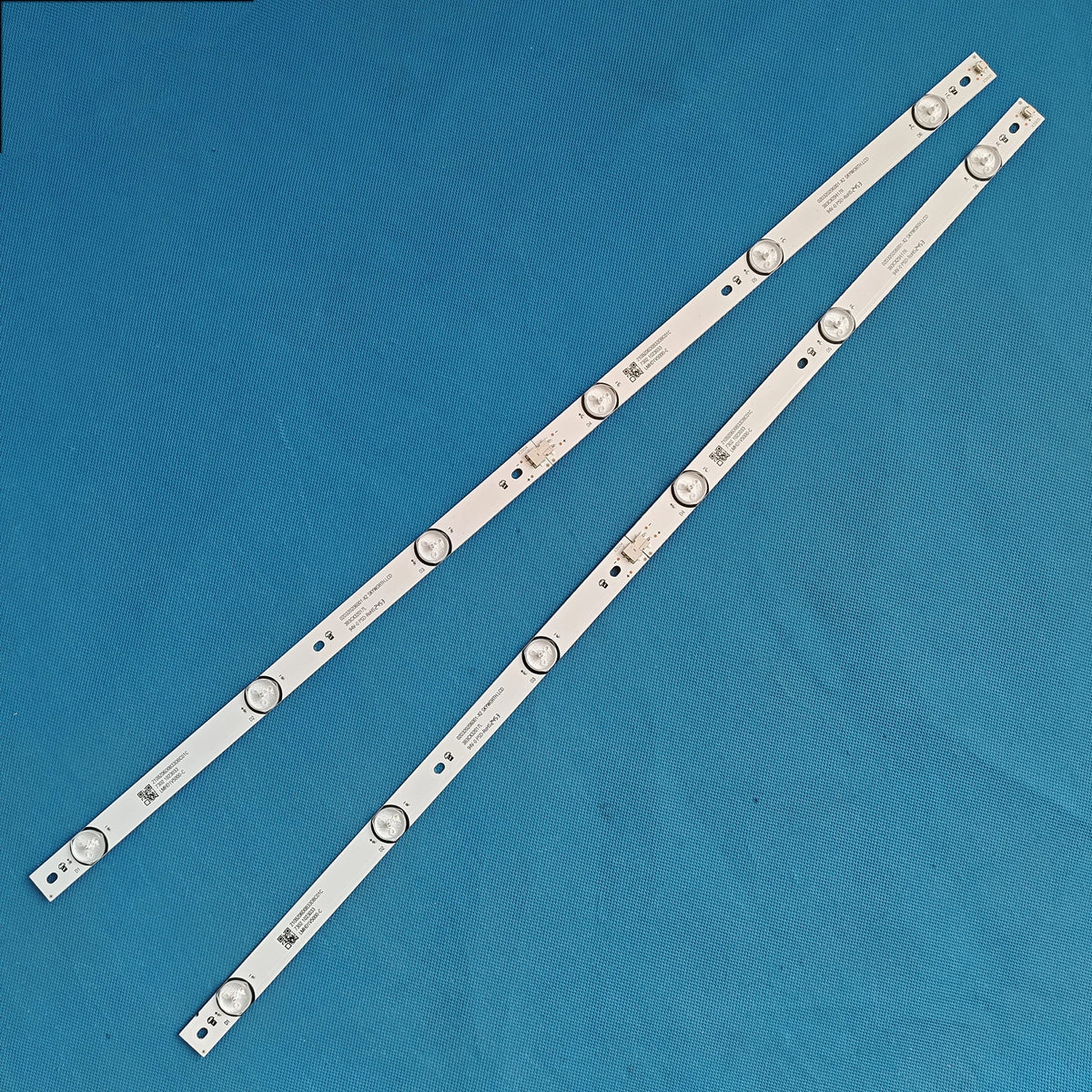 bande lumineuse led blanc connecteurs modernes flux lumineux ampoules led aluminium