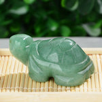 statuette tortue marron vert rose carapace sculptée décoration maison artificielle stylisée opaques