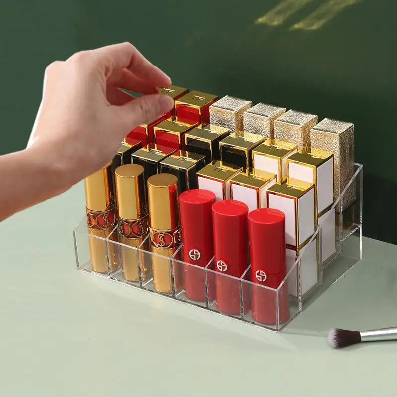 boîte maquillage moderne 24 compartiments transparente organisation pinceaux rouges lèvres beauté élégante fonctionnelle gọn/vnd