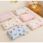 oreiller bébé coton polyester dessin animaux motifs géométriques rose blanc bleuclair protection cou fourragsaisons