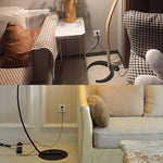 interrupteur pédalier noir moderne lampe pied surface texturée minimaliste visserie ressort métallique