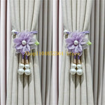 rubans fenêtre décoratifs élégants couleurs variées bleu rose beige