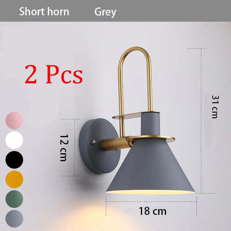 lampe murale moderne conique vis fixation noir blanc rose bleu marine jaune gris minimaliste