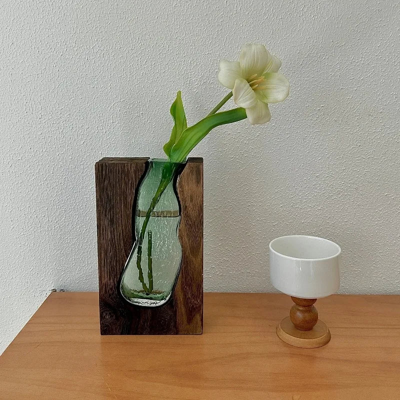 vase verre vert bois massif moderne rustique décoration intérieure fleurs naturellements translucent organique