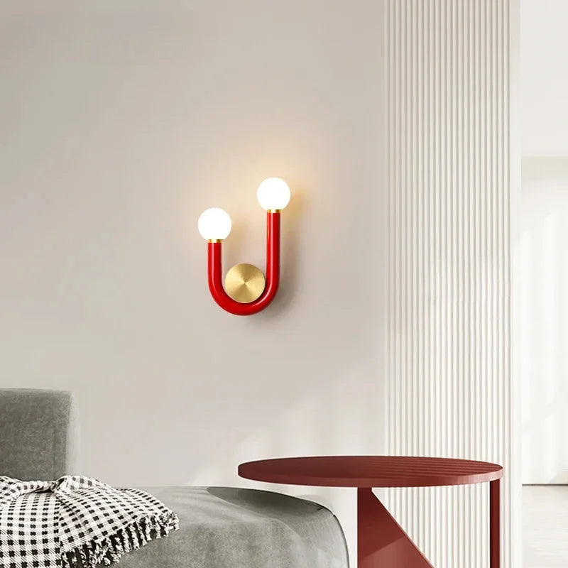 applique murale moderne led rouge bleu rose doré chambre salon minimaliste fixée mur