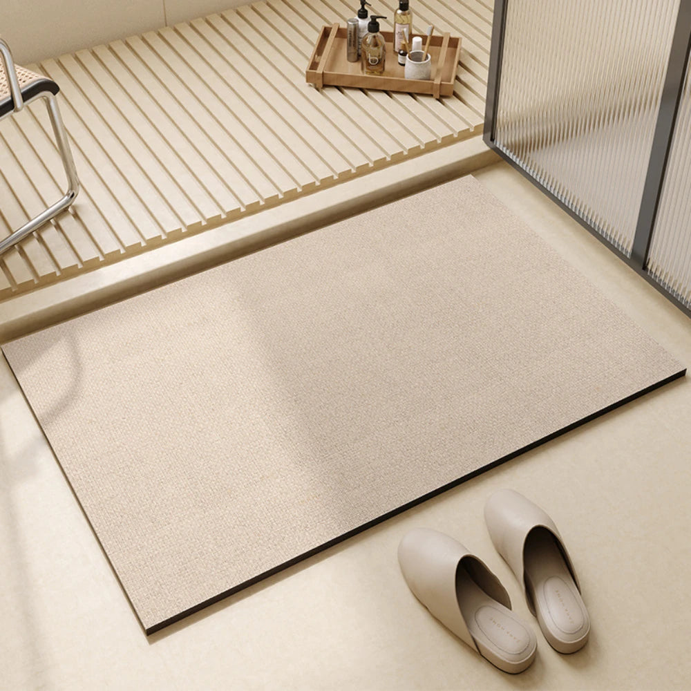 tapis sol moderne antidérapant rayures horizontales beige clair rapide absorption salle bain porte usage