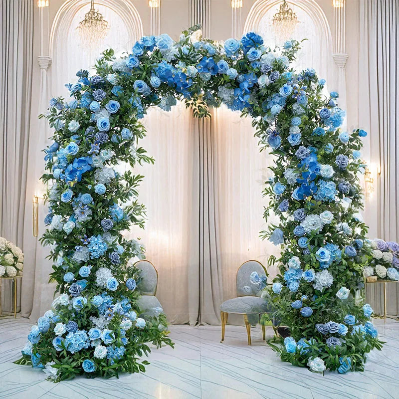 arche fleurie bleue romantique mariage anniversaire baby shower décoration intérieure soie hortensias roses feuillage