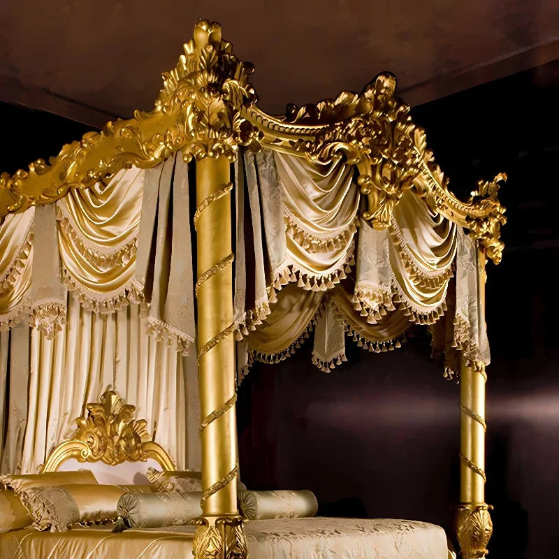 lit baldaquin or crème baroque sculptural draperies semi transparents chambre coucher