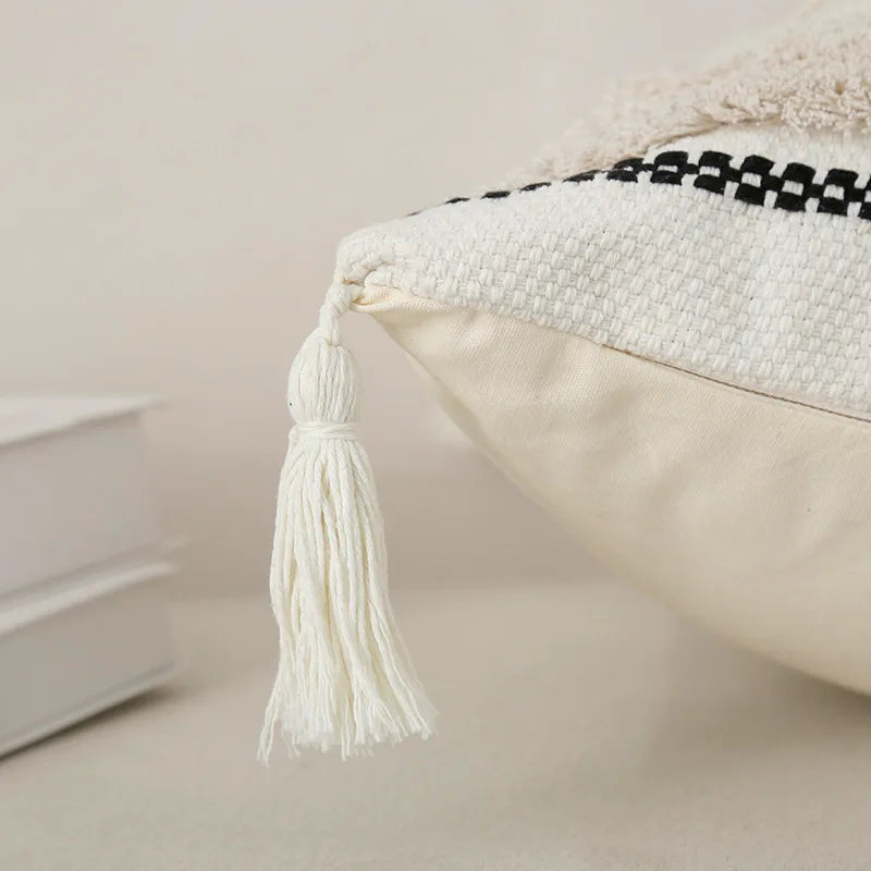 coussin carré boho noir blanc motif géométrique tassel polyester amovible lavable
