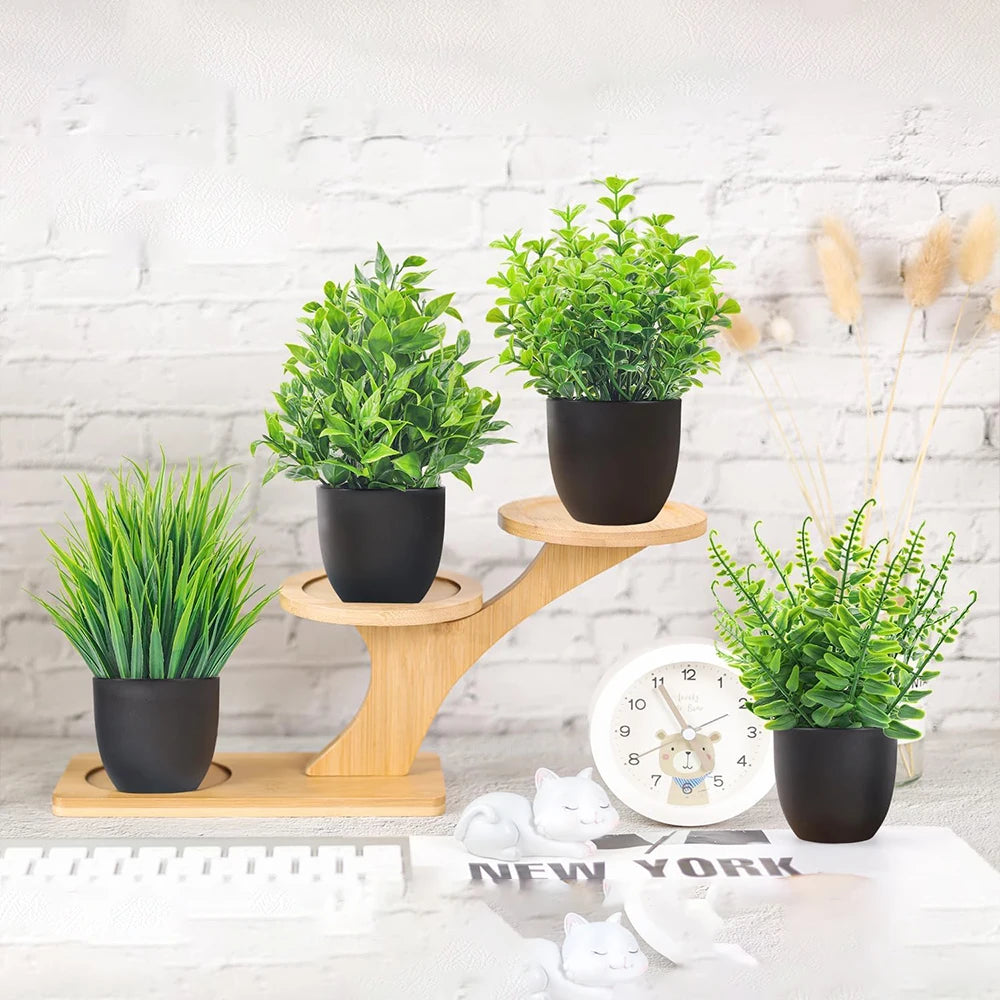 décoration intérieure plantes artificielles pots noirs feuilles vertes minimalisteintérieur maison