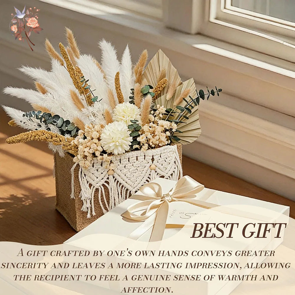 bouquets fleurs séchées pampas eucalyptus panier tressé décoration bohème anniversaire maison festive