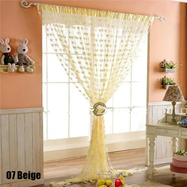 rideau chaine coeurs tissu translucide couleurs rouge beige moderne decoratif chambre coucher