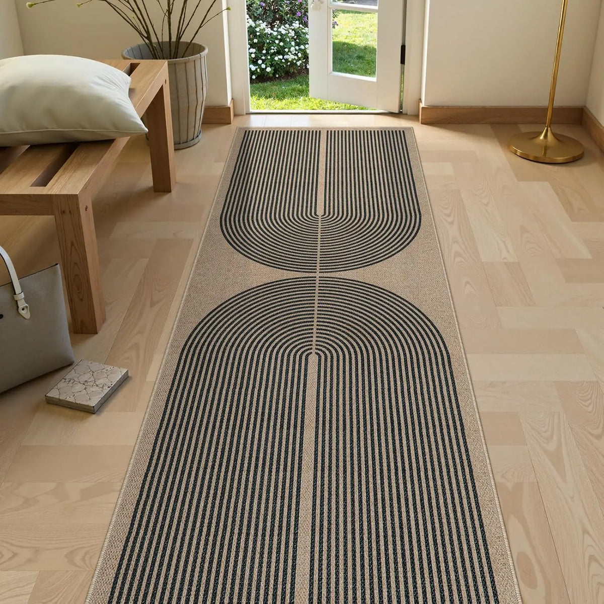 tapis moderne géométrique rayures horizontales beige noir rouge salon chambre entrée minimaliste polyester polypropylène