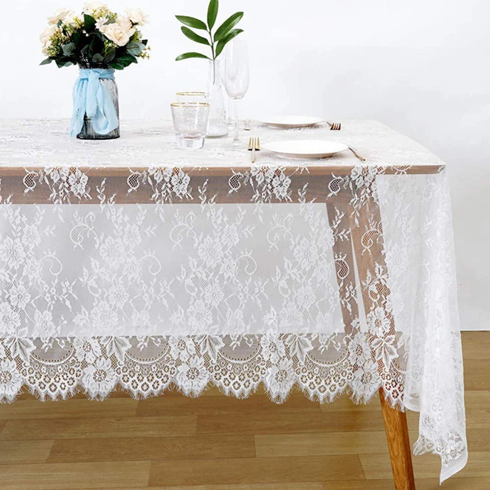 nappe dentelle blanche mariage transparente romantique boho décoration table réutilisable festive fleurs argentées