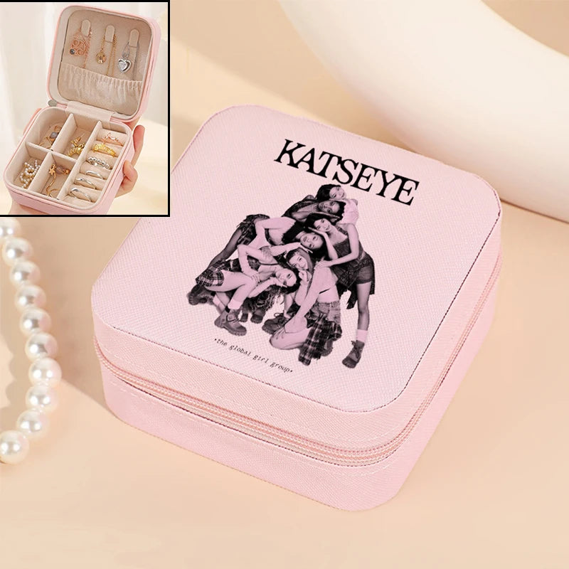 boîte bijoux rose imprimé photo moderne fermeture glissière boucles doreilles bagues colliers femme pratique