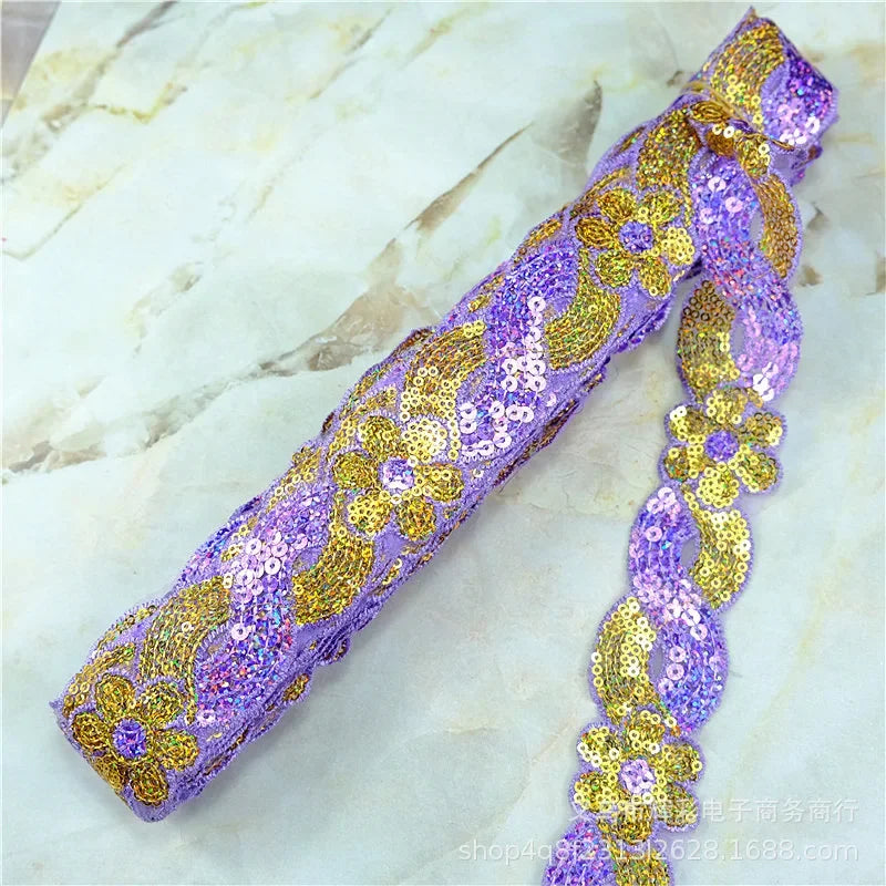 ruban décoratif dentelle sequins fleurs 4cm bleu vert rouge rose or argent partie