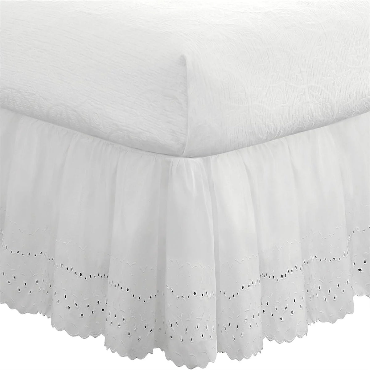 jupe lit blanche brodée fleurs volants dentelle classique élégante lit double grand