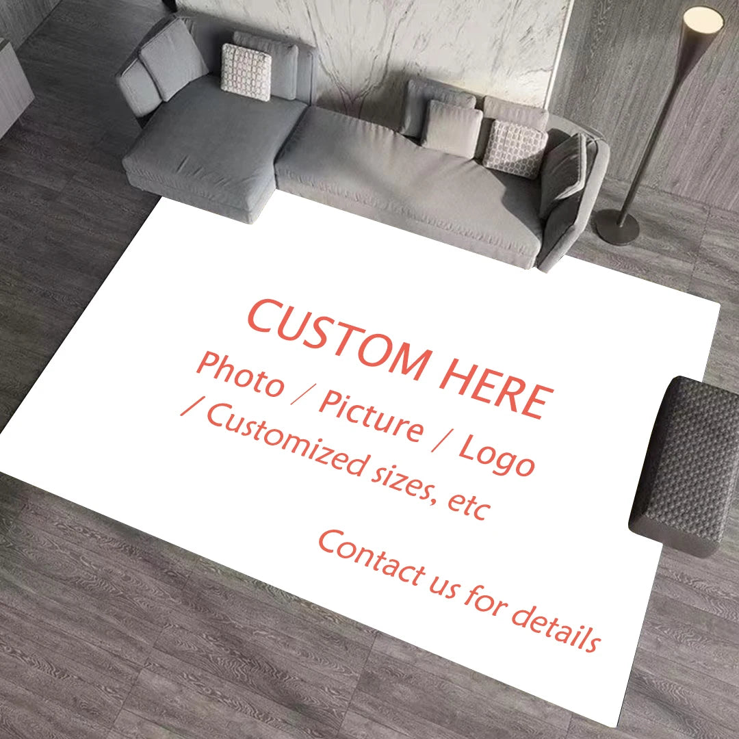 Image montrant un espace de détente avec un canapé gris et des accessoires. Le texte indique que le produit peut être personnalisé avec une photo, un logo ou d'autres éléments selon les souhaits du client. Contactez-nous pour plus de détails.