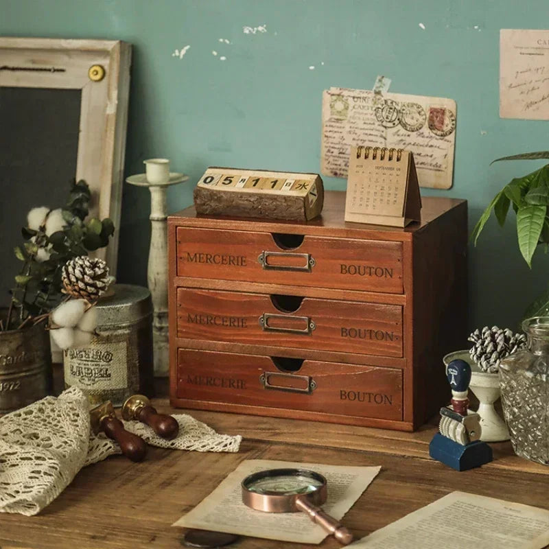 organisateur vintage commode tiroirs bois marron clair rétro poignées métalliques rangement