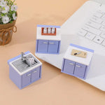 miniature cuisine accessoires mat violet clair moderne évier meubles couteau poêle bouteilles