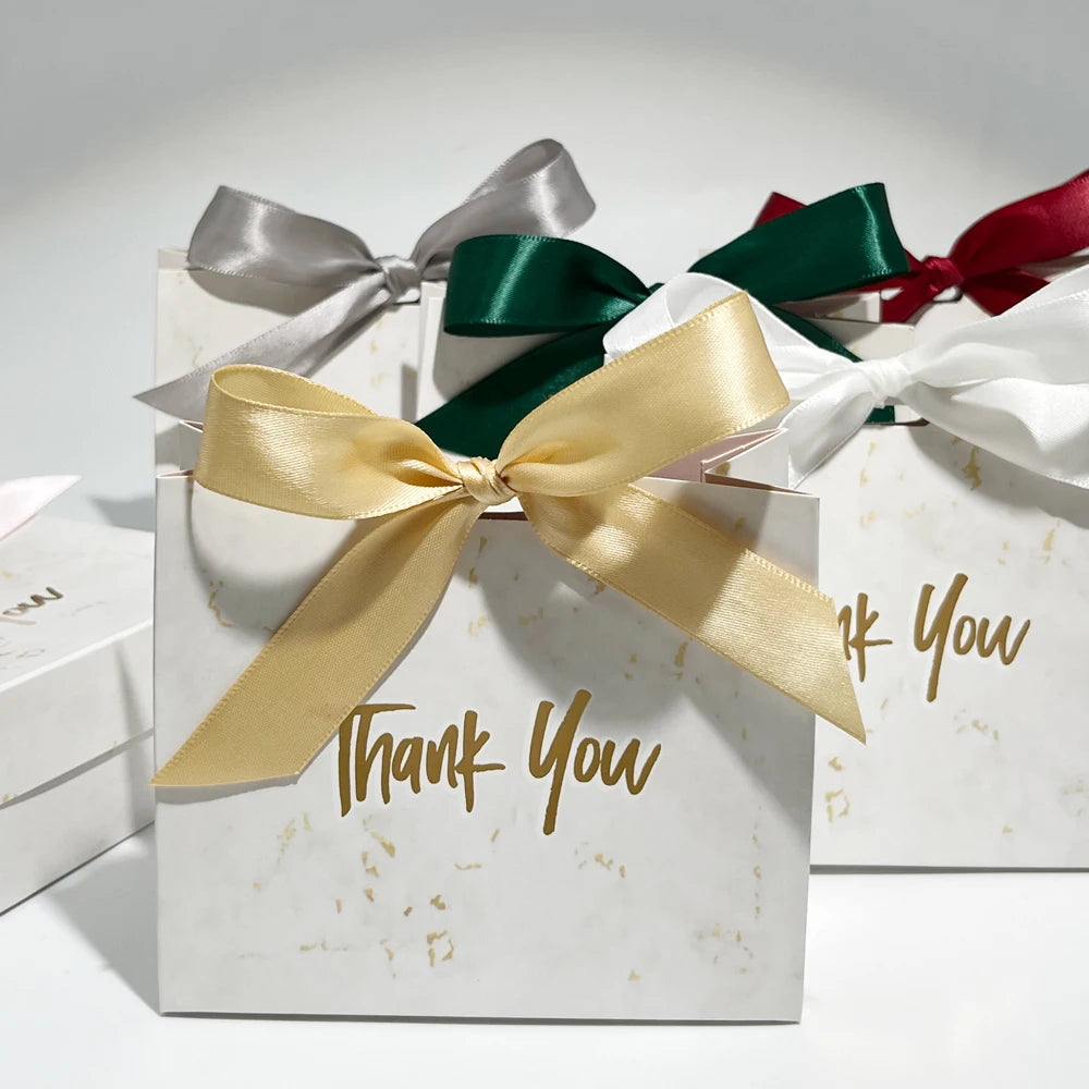 boîte cadeau marbrée blanc or ruban mariage fête remerciement