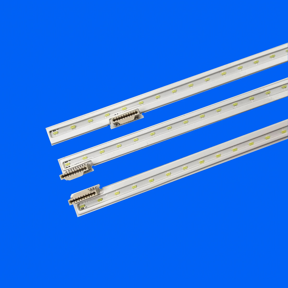 barre lumineuse led blanc ligne droite surface lisse moderne clips fixation