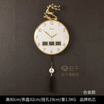 horloge murale moderne ornement cerf cadre doré aiguilles tissu noir pompon nouveau chinois