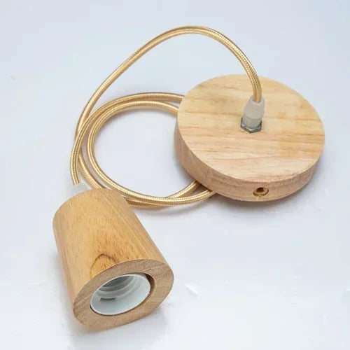 suspension lumineuse moderne bois naturel texture rustique ampoule câble salon chambre