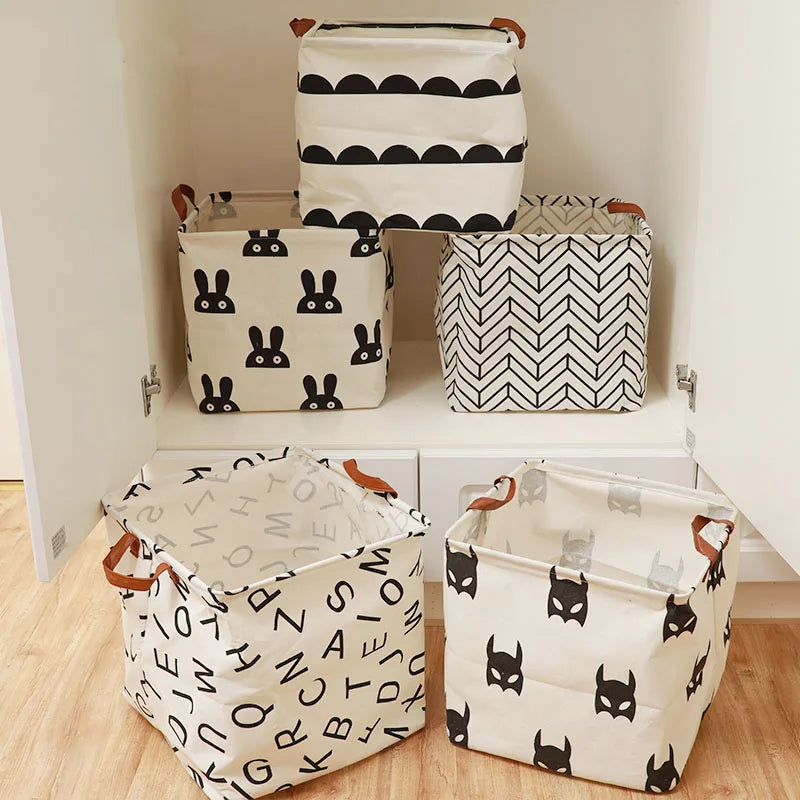 panier rangement pliant lin blanc noir rayures lettres poignées cuir moderne
