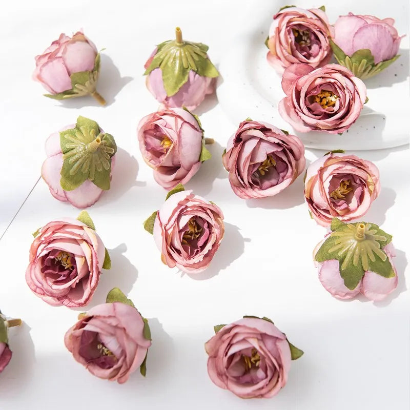 décoration intérieure fleurs artificielles roses délicates variées couleurs réaliste maison chambre table événements