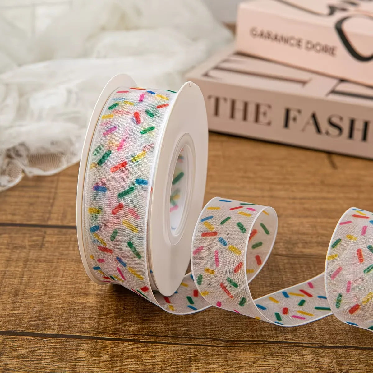 ruban décoratif festif pois fleurs transparent polyester coton texturé girly nœuds papillon cartes cadeaux
