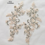 patchs tissu brodé appliques dentelle motif floral rouge bleu doré