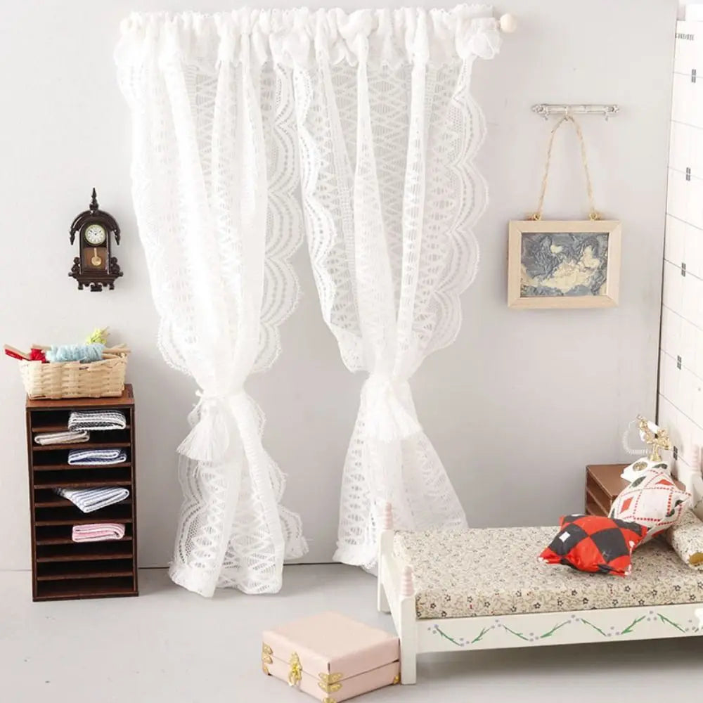 rideaux blancs fleurés dentelle vintage opaques transparents animaux nature maison poupée romantique