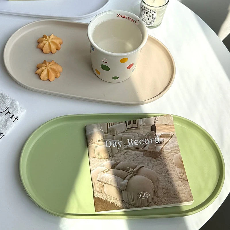 assiettes ovales modernes couleur beige rose vert jaune unies nourriture rangement gâteau biscuits fruits