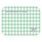 tapis table moderne vert clair rose bleu clair jaune clair carreaux blancs respectueux environnement
