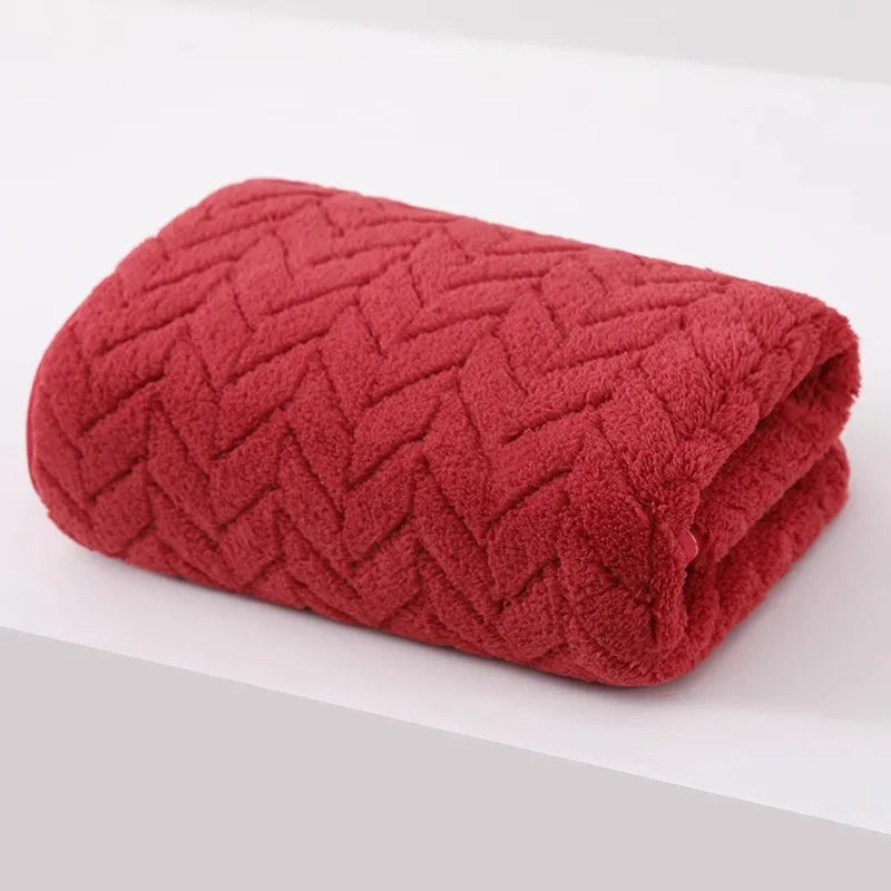 serviettes bain microfibres quick dry anneaux métalliques gris vert rose rouge marron zigzag modernes