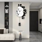 horloge murale numérique minimaliste moderne noire blanche chiffres relief effets découpe cadran lisse fixée