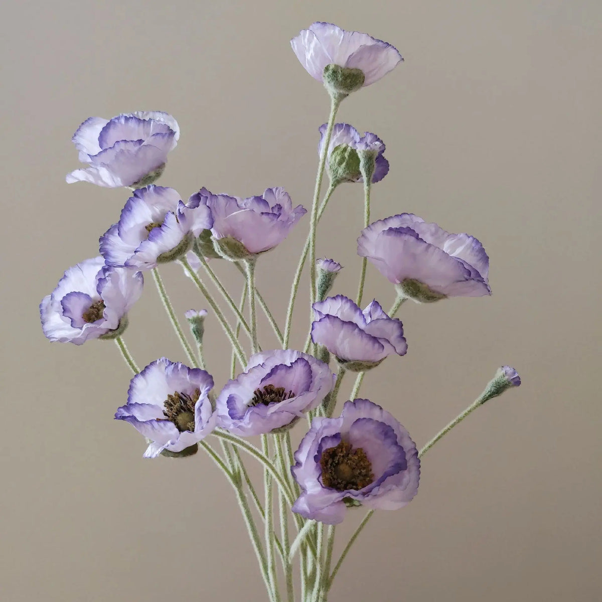 bouquet artificiel violet blanc decoration intérieure extérieure mariage décoration simple moderne minimaliste