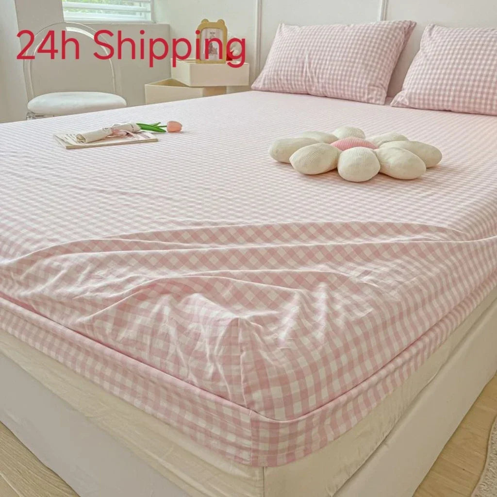 protège matelas carreaux bleu clair gris clair rose clair jaune clair vert clair classique