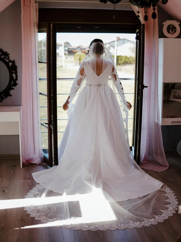 voile mariée polyester blanc dentelle élégant off white bordure scintillante peigne monocouche