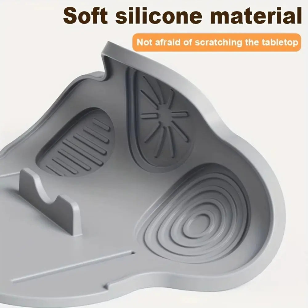 tapis silicone gris moderne motifs géométriques antidérapant cuisine rond lignes