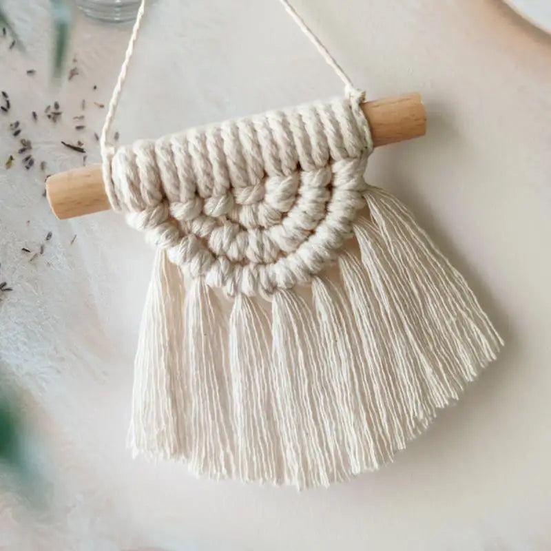 décoration bohème macramé tressé main artisanal couleur beige clair