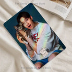 autocollant decoratif carte visite multicolore effet holographique image personnage accessoire moderne populaire pvc 85.6x53.98mm