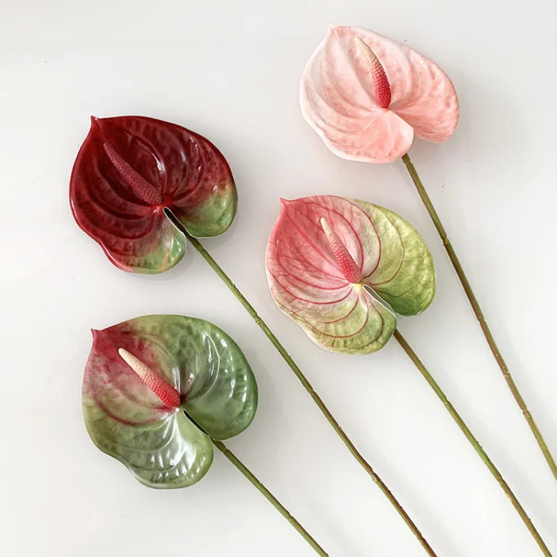 fleurs artificielles anthurium rouge vert rose blanches décoration moderne mariage intérieur decoration capitule plastique