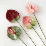 fleurs artificielles anthurium rouge vert rose blanches décoration moderne mariage intérieur decoration capitule plastique
