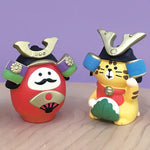 figurines animaux japonaises manga couleurs vives motifs traditionnels ornement maison collectionnable