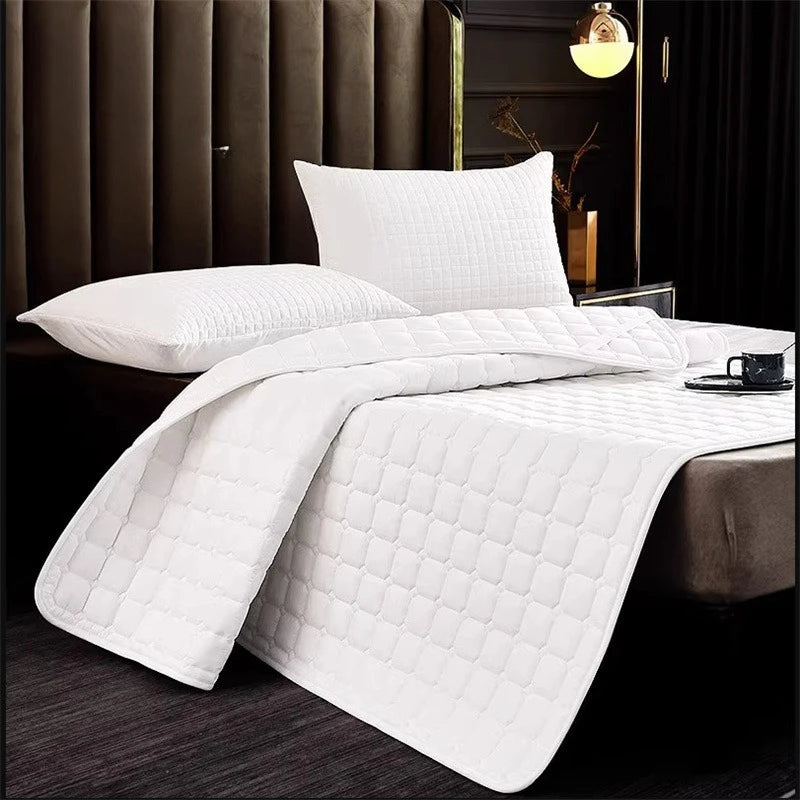 protège lit imperméable anti acariens blanc motifs géométriques moelleux moderne anti bactéries