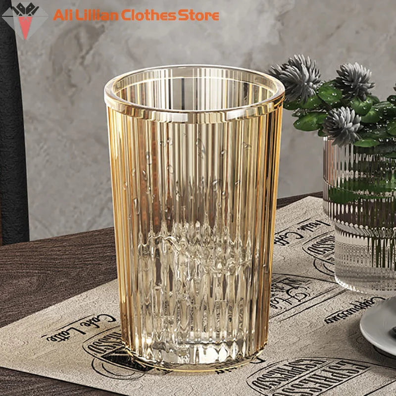 verres dents transparents moderne élégants rayures verticales couleurs doré vert olive gris fumé