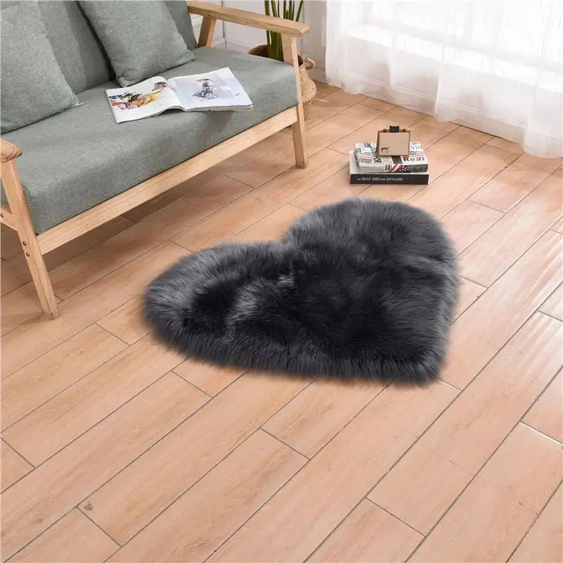 tapis forme coeur fausse fourrure doux blanc rose chambre sol