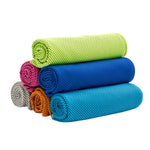 serviette microfibre vert rose bleu gris sportive absorption rapide séchage adhésif gym